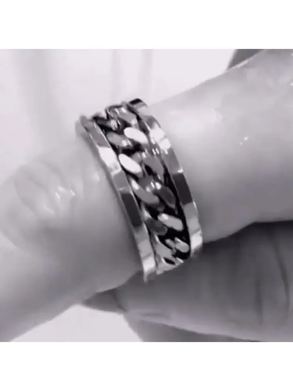 Men's Stainless Steel Spinner Ring - Tire Texture